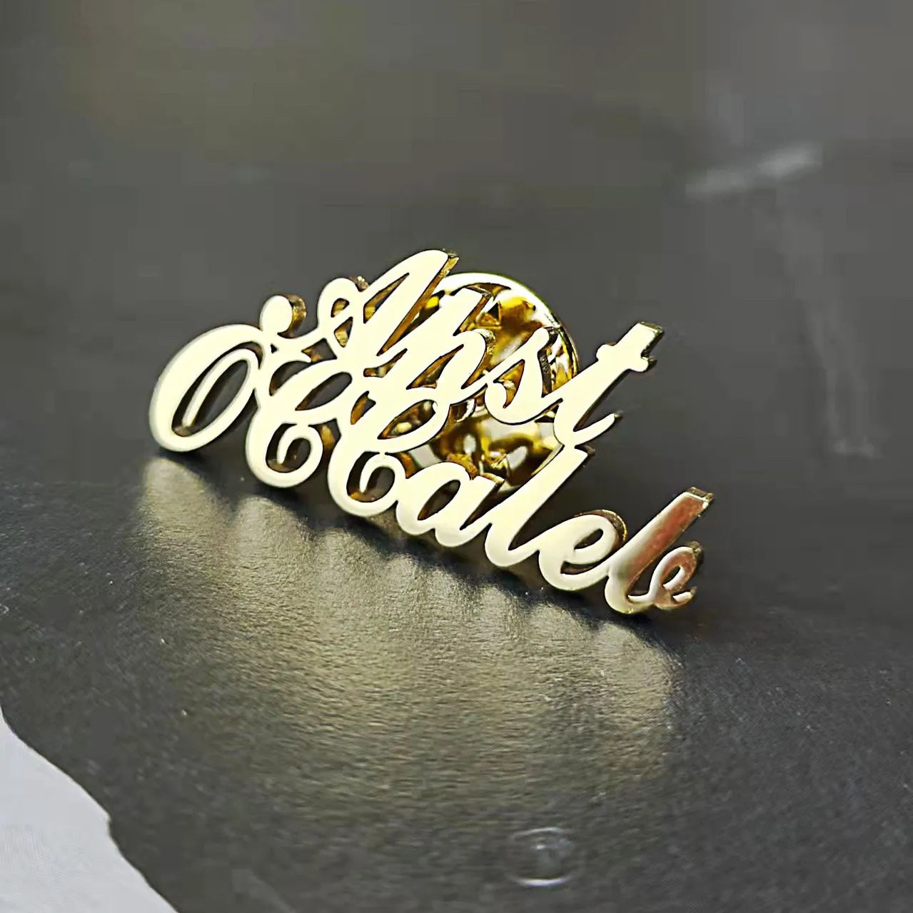 Broche Personnalisée - Or