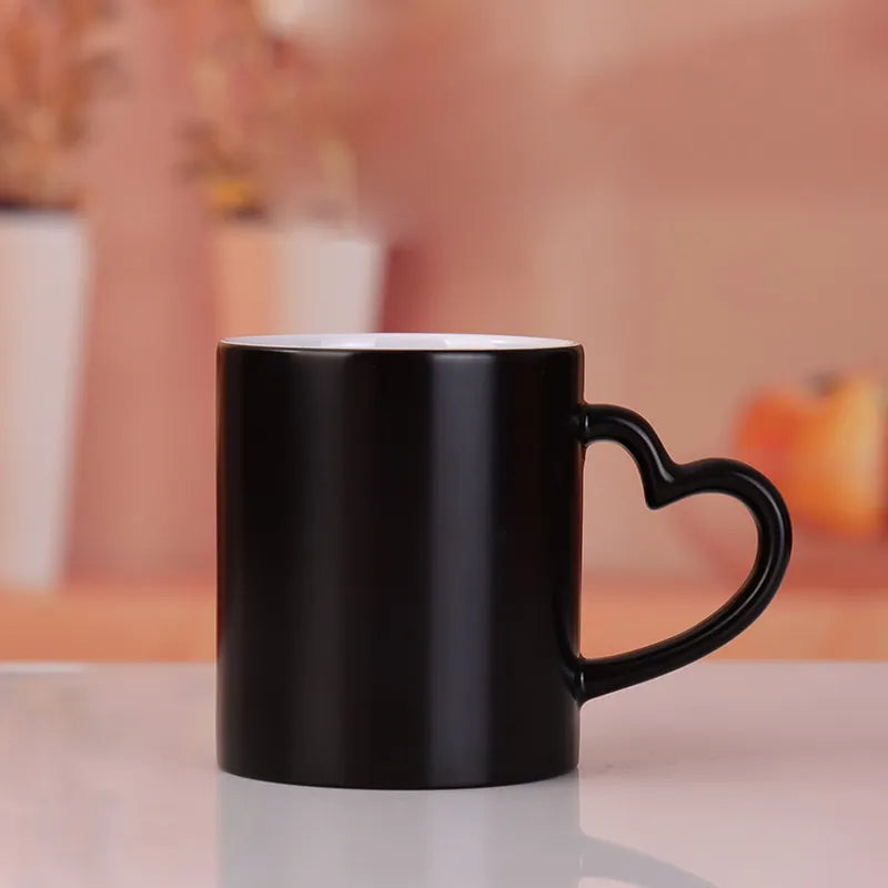 Mug magique de couleur noire a personnalisé avec vos photos - Magic mug