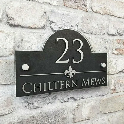 Plaque Personnalisée Maison - Blanc et Gris / 25x15cm